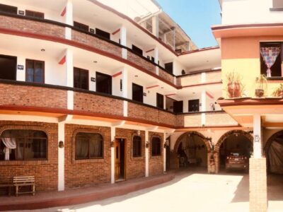 HOTEL LA GRAN MANZANA